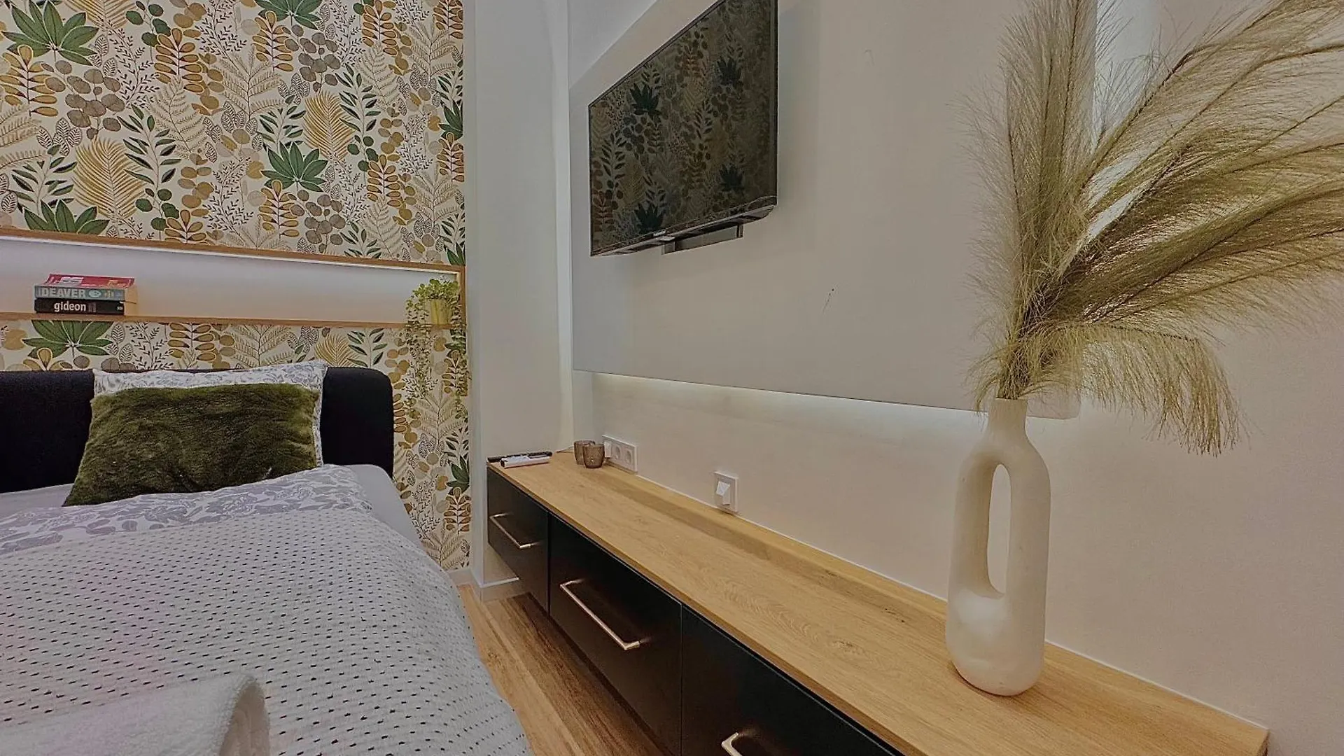 The Pest Garden Condo A Budapest Hungary