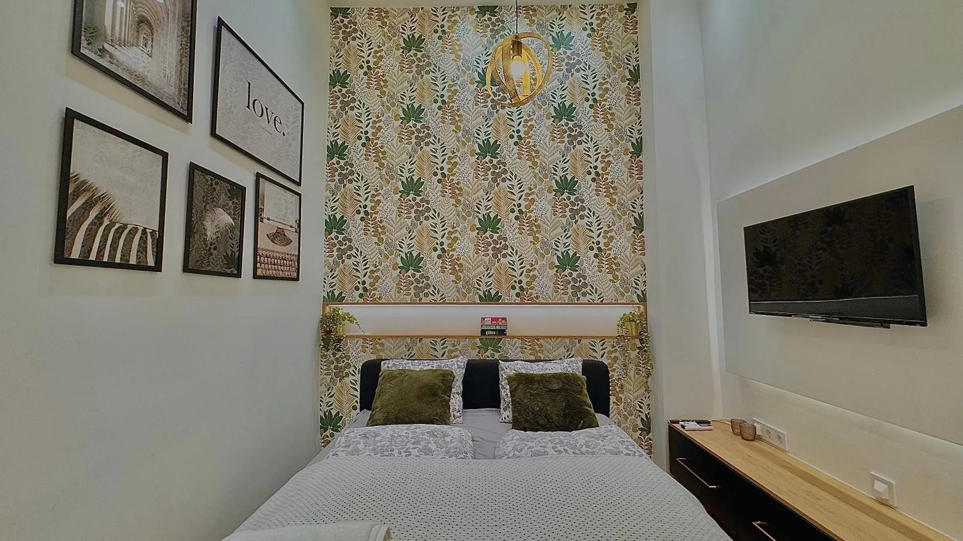 The Pest Garden Condo A Budapest
